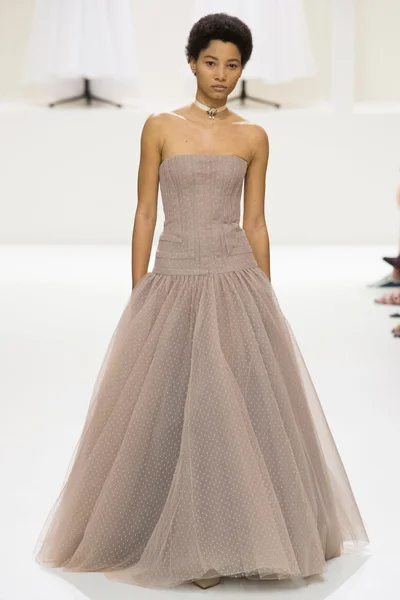 Look 61